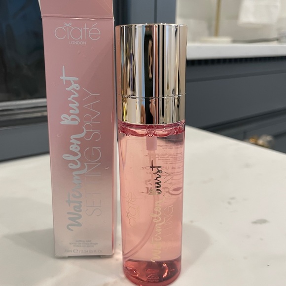 Ciate watermelon setting mist - Picture 2 of 5